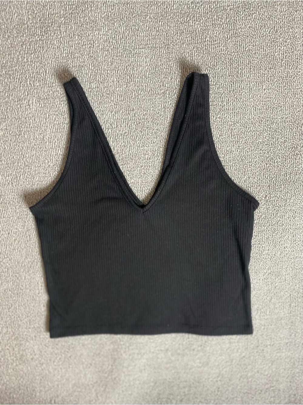 Abound Black Ribbed V-Neck Crop Top